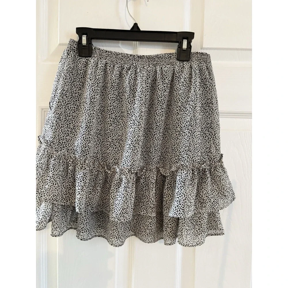Sienna Sky Women's Size S‎ Black/White Skirt Ruffles Tiered Lined Mini Boho Chic